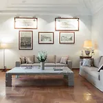 Amazing 4 Bedrooms Apartment With Garden