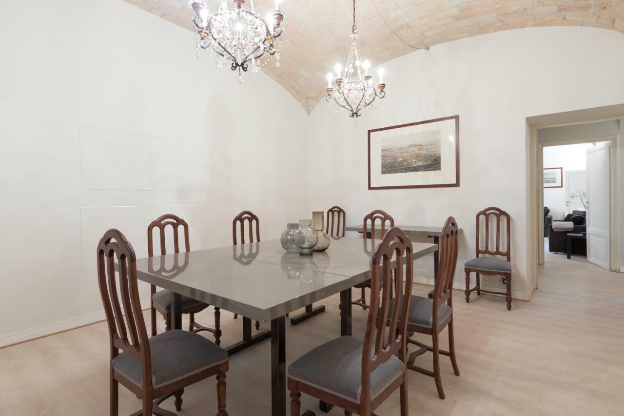 Apartment Amazing 4 Bedrooms With Garden