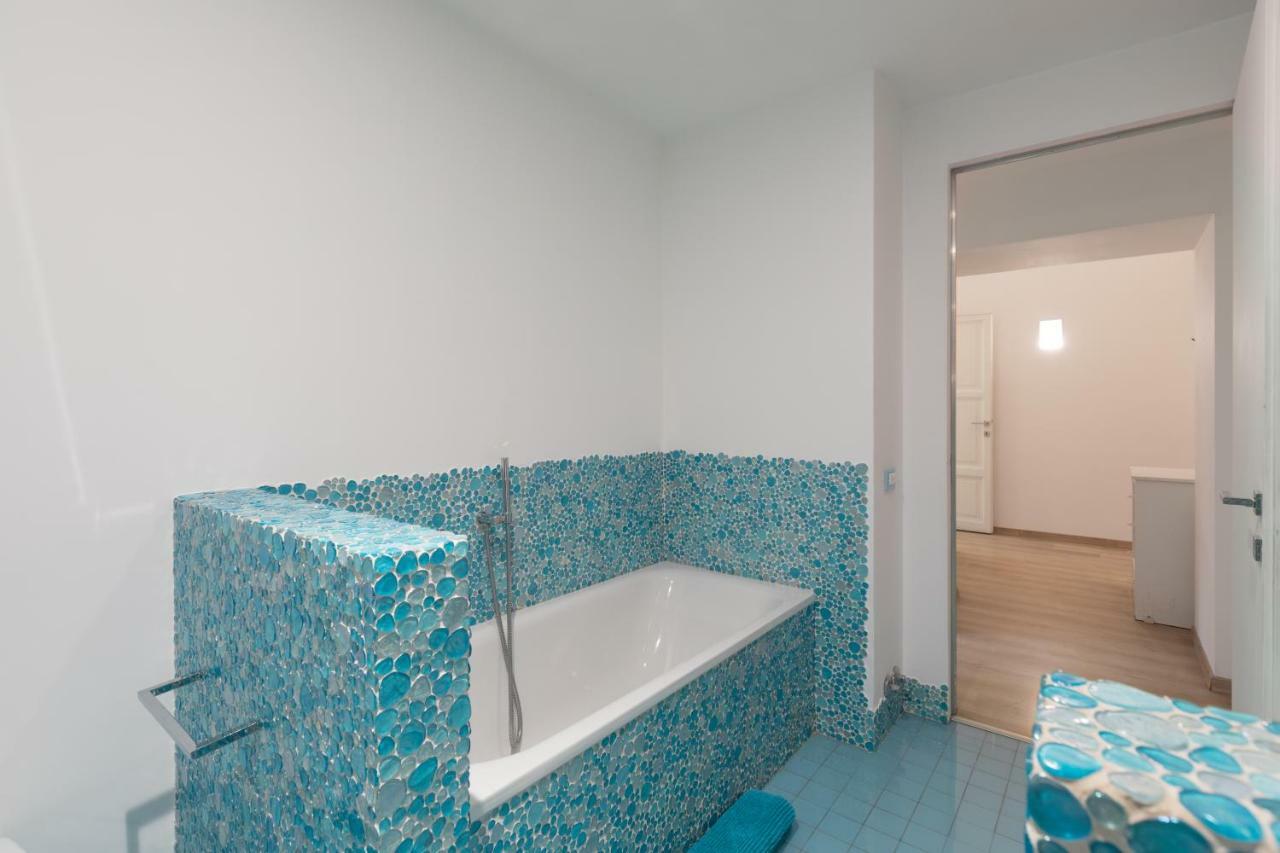 Amazing 4 Bedrooms With Garden Appartamento *