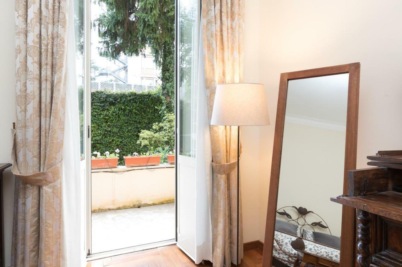 Amazing 4 Bedrooms With Garden Roma