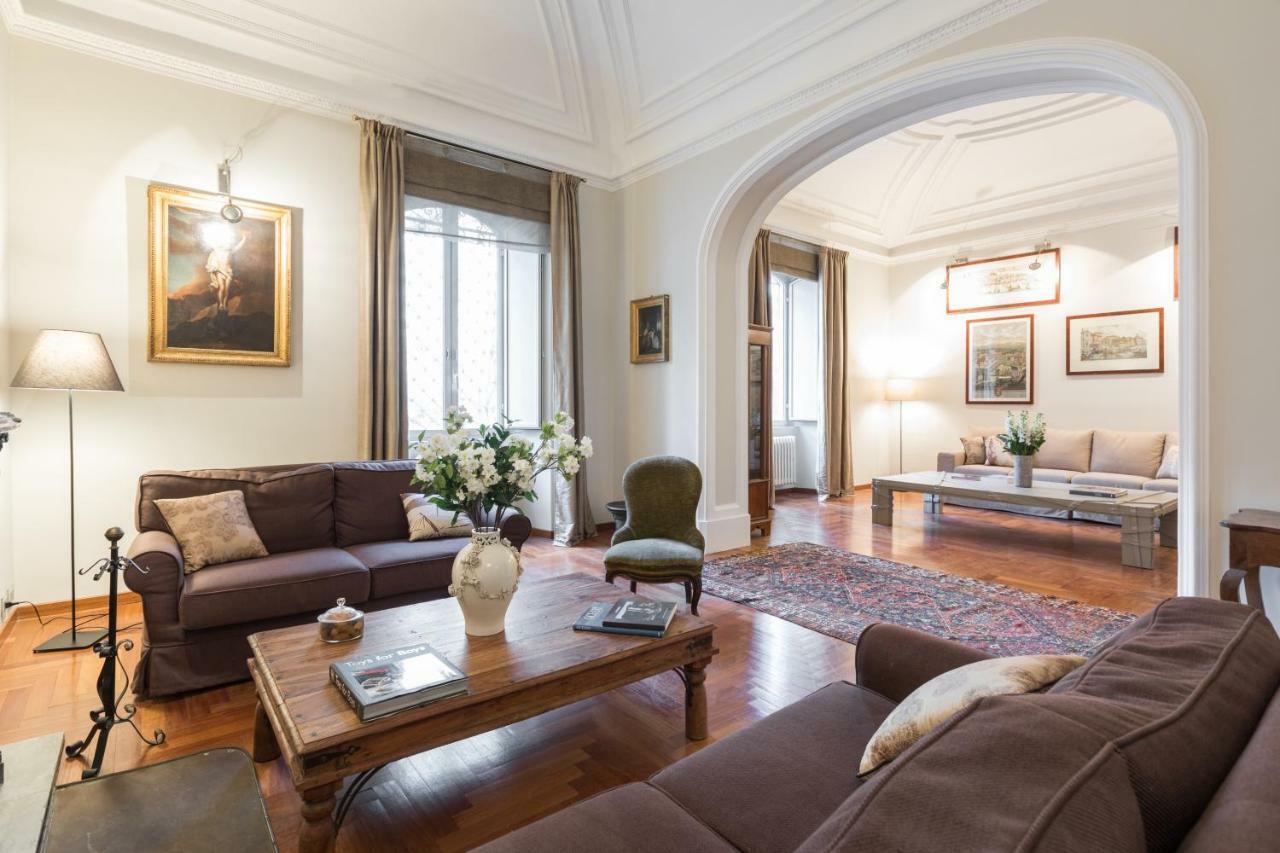 Amazing 4 Bedrooms With Garden *